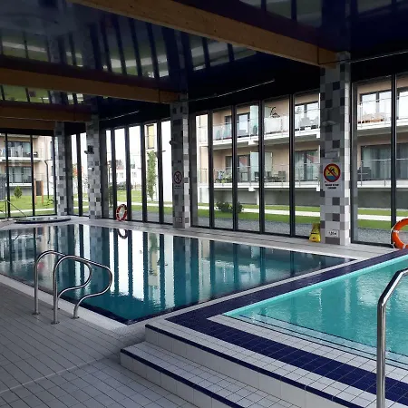 Nad Morzem&spa 5 Mórz Basen Kryty Sianożęty