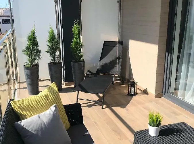 Nad Morzem & 5 Morz Basen Kryty * Sianożęty